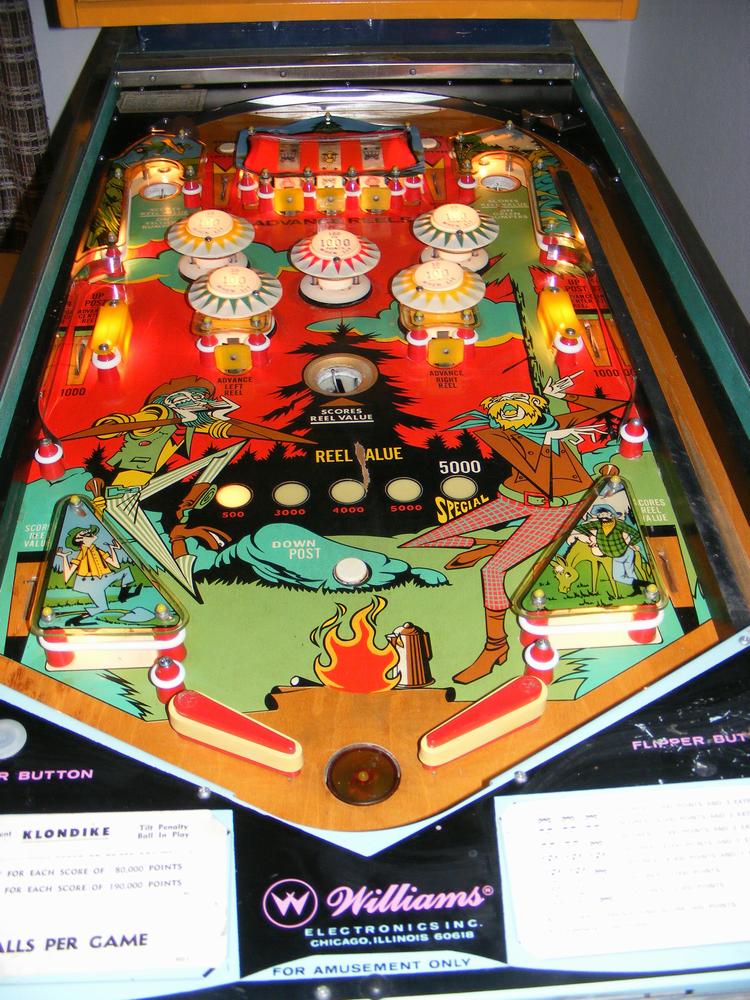 Williams 1971 'Klondike' Playfield After Cleaning and Waxing